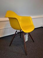 4x Vitra Eames daw essenhout onderstel NIEUW!, Huis en Inrichting, Stoelen, Nieuw, Ophalen of Verzenden