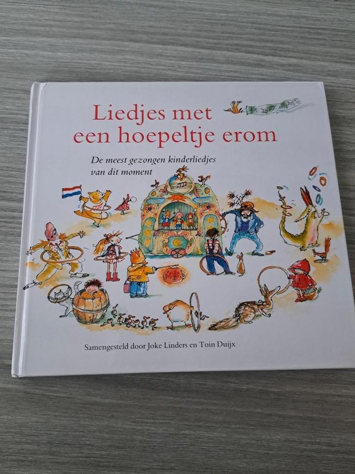 Liedjes met een hoepeltje erom, Boeken, Kinderboeken | Baby's en Peuters, Zo goed als nieuw, 2 tot 3 jaar, Ophalen of Verzenden