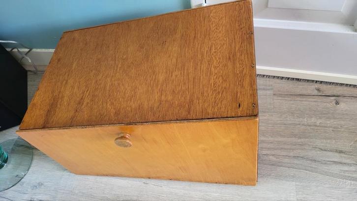 retro klepkastje vintage kastje, Verzamelen, Retro, Huis en Inrichting, Ophalen