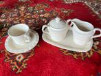 Koffie kopjes met schoteltjes, melkkannetjes en suikerpotjes, Verzamelen, Ophalen, Gebruikt, Kop en/of schotel