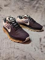 Nike Air Max 2017 - Black & White  Size 37,5, Zwart, Nike, Ophalen of Verzenden, Sneakers of Gympen