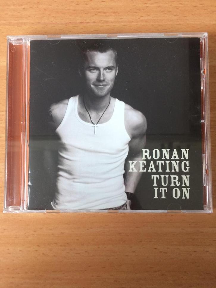 CD Ronan Keating Turn it on, Cd's en Dvd's, Cd's | Pop, Zo goed als nieuw, 2000 tot heden, Ophalen of Verzenden