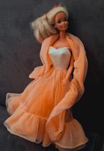Barbie peaches and creme kleertjes van Mattel '80, Ophalen of Verzenden, Pop