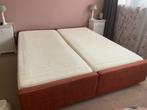 gratis boxspring 2 persoonsbed 180 x 220 of 2 x1p bed, Gebruikt, Overige kleuren, Tweepersoons, Ophalen of Verzenden