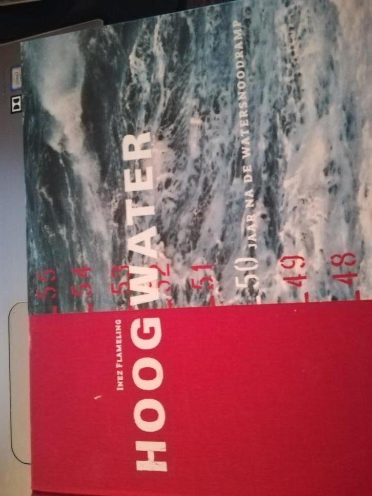 1953:50 jaar na de watersnood: HoogWater+cdrom- Flameling, Boeken, Geschiedenis | Stad en Regio, Zo goed als nieuw, 20e eeuw of later