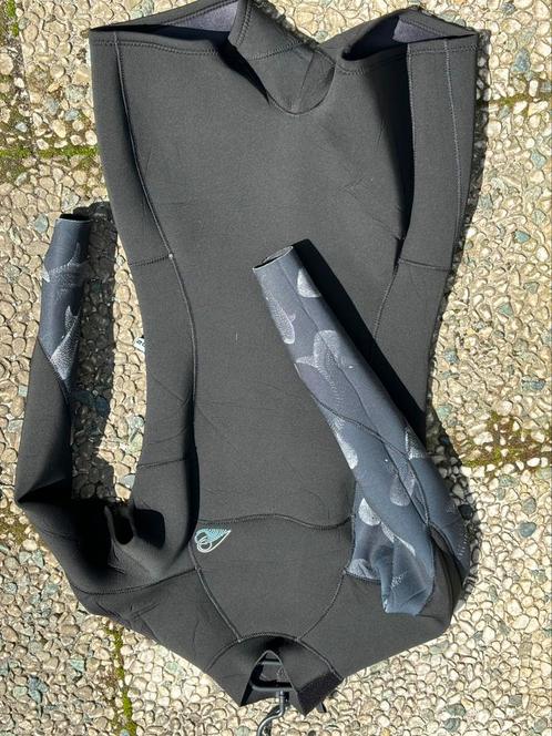 Sooruz dames wetsuit maat S half shorty, Watersport en Boten, Watersportkleding, Zo goed als nieuw, Wetsuit, Dame, Ophalen of Verzenden