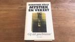 D. Solle - Mystiek en verzet - gij stil geschreew, Ophalen of Verzenden, Zo goed als nieuw, D. Solle