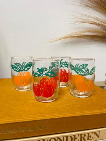 Mooie set glazen Vintage sapglas Fruit tomaat sinaasappe beschikbaar voor biedingen