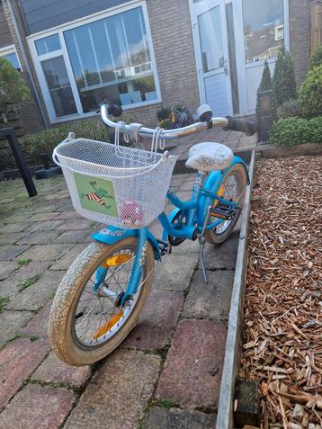 kinderfietsje 16 inch denk ik beschikbaar voor biedingen