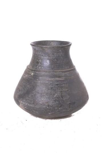 Antieke Zulu/Zoeloe aardewerken Ukhamba bierpot, Zuid-Afrika beschikbaar voor biedingen