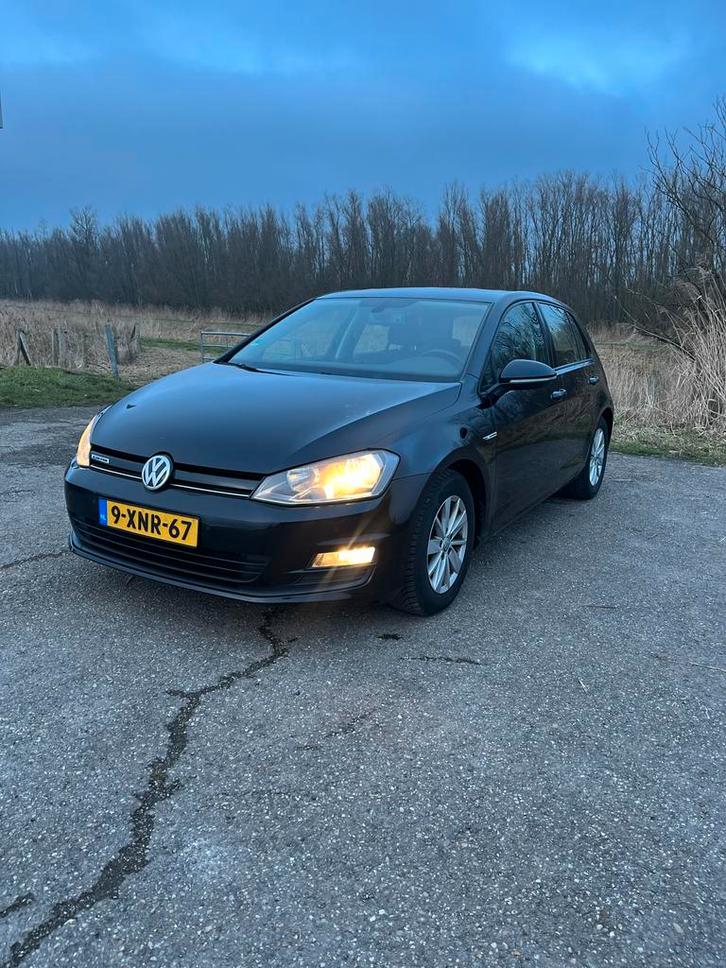 Volkswagen Golf 1.6 TDI 81KW 5D Blue Motion 2014 Zwart, Auto's, Volkswagen, Bedrijf, Golf, ABS, Adaptieve lichten, Airbags, Airconditioning