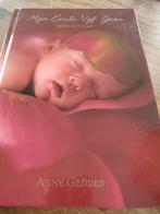 A. Geddes - Mijn eerste vijf jaar - rood, Boeken, Kinderboeken | Baby's en Peuters, Ophalen of Verzenden, Zo goed als nieuw, A. Geddes