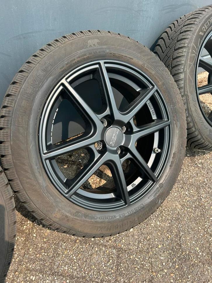 Mooie set 16” Anzio mat antraciet velgen + winterbanden, Auto-onderdelen, Banden en Velgen, Banden en Velgen, Winterbanden, 16 inch