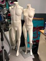 Paspoppen vrouw en man, Ophalen, Pop