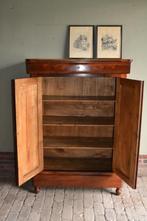 Prachtige strakke antieke kersen houten meidenkast., Antiek en Kunst, Antiek | Meubels | Kasten, Verzenden