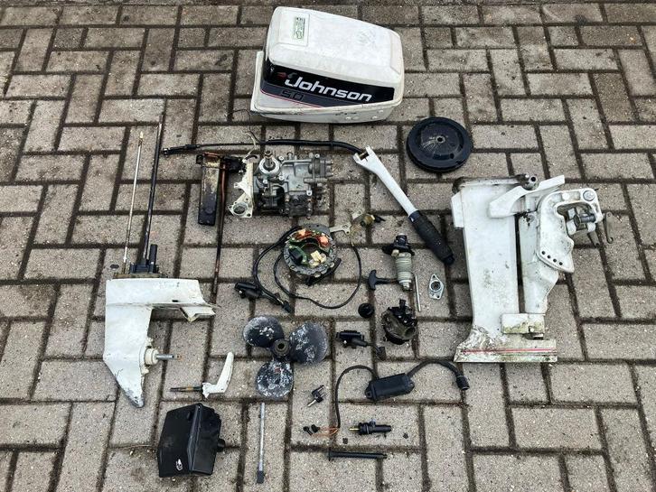 Evinrude Johnson 5 6 pk 2 takt buitenboordmotor onderdelen, Watersport en Boten, Accessoires en Onderhoud, Gebruikt, Motor en Techniek