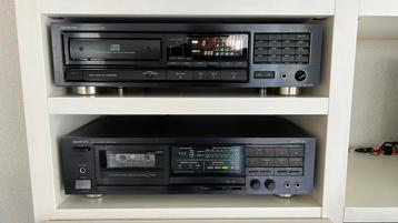 Onkyo cassetterecorder en CD speler beschikbaar voor biedingen