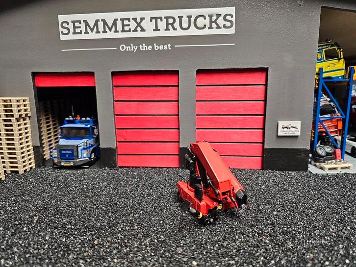 Wsi b keus palfinger pk78002sh verbouw, Hobby en Vrije tijd, Modelauto's | 1:50, Zo goed als nieuw, Bus of Vrachtwagen, Wsi, Ophalen