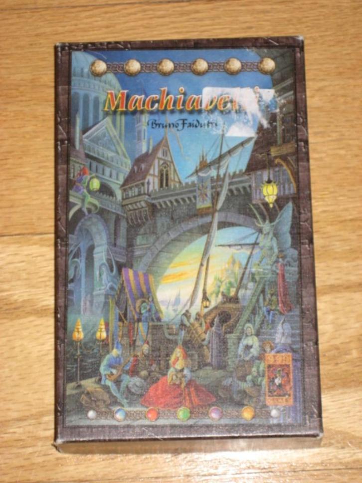 Machiavelli kaartspel 999 games, Hobby en Vrije tijd, Gezelschapsspellen | Kaartspellen, Zo goed als nieuw, Ophalen of Verzenden