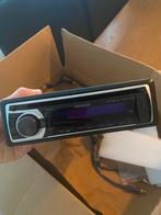 Autoradio + hoedenplankspeakers + versterker, Ophalen, Gebruikt