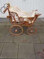 Antieke poppenwagen met ijzeren wielen, Antiek en Kunst, Antiek | Speelgoed, Ophalen