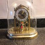 Klok opwindbaar antiek jaren 50 west duitsland, Antiek en Kunst, Antiek | Klokken, Ophalen of Verzenden