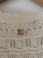 Lange jurk, maat xs, merk nikki., Kleding | Dames, Jurken, Nikki, Beige, Nieuw, Ophalen of Verzenden