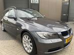 BMW 3-Serie 2.0 318 D Touring 2007 Grijs, Auto's, BMW, Voorwielaandrijving, Stof, 1995 cc, 4 cilinders