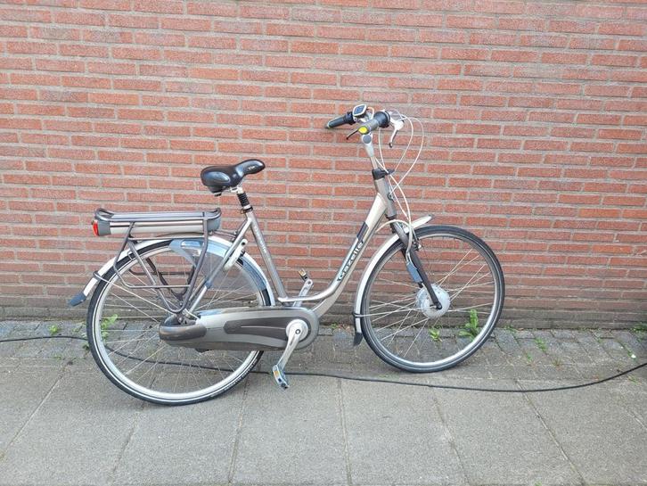 Half defecte gazelle innergy, Fietsen en Brommers, Elektrische fietsen, Zo goed als nieuw, Gazelle, 50 km per accu of meer, Ophalen