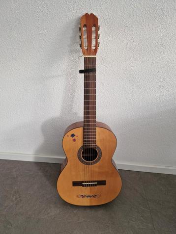 Klassieke Gitaar + Tas - Ideaal voor Beginners! beschikbaar voor biedingen