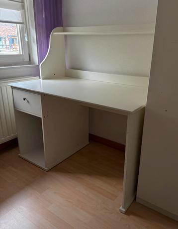 Bureau of kinderbureau 120x70 cm beschikbaar voor biedingen