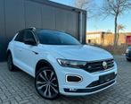 Volkswagen T-Roc 3 x R-Line Pano/DigD/Camera/Keyless/CarPlay, USB, 4 cilinders, 150 pk, Wit