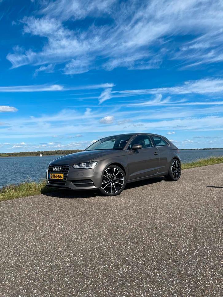 Audi A3 1.4 Tfsi 3D 2014 Grijs, Auto's, Audi, Particulier, A3, Benzine, Euro 5, B, Hatchback, Handgeschakeld, Origineel Nederlands