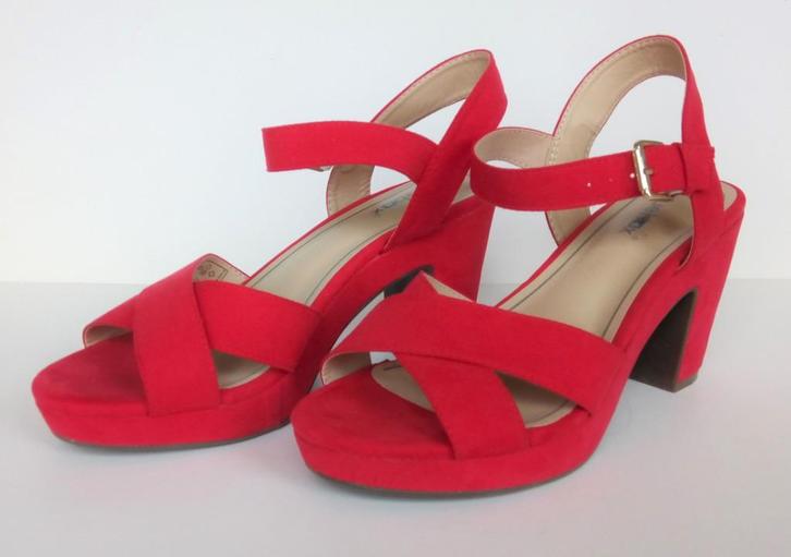 Damessandalen, maat 41, Bluebox, Kleding | Dames, Schoenen, Zo goed als nieuw, Sandalen of Muiltjes, Rood, Ophalen of Verzenden