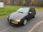 Alfa Romeo 147 1.6 T.spark 16V 88KW 5DR 2006 Zwart, Auto's, Voorwielaandrijving, 1195 kg, 4 cilinders, 400 kg