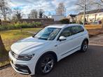 Vw tiguan r line, Auto's, Voorwielaandrijving, Zwart, 4 cilinders, Wit
