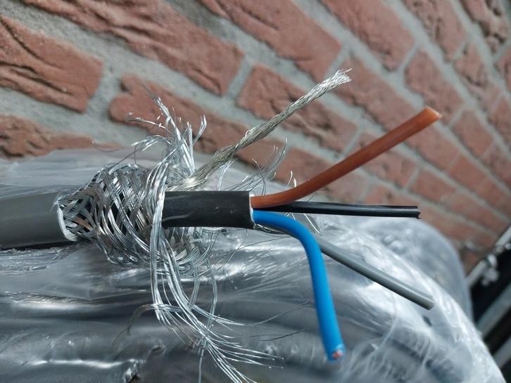 Te koop YMVK-as 4x6mm2 + 4x4mm2 (grondkabel), Doe-het-zelf en Verbouw, Elektra en Kabels, Nieuw, Kabel of Snoer, Ophalen of Verzenden