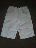 Karl Kani korte broek short W32, Ophalen of Verzenden, Zo goed als nieuw, Wit, Karl Kani