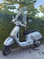 Vespa GTS250ie motorscooter, Ophalen, Zo goed als nieuw
