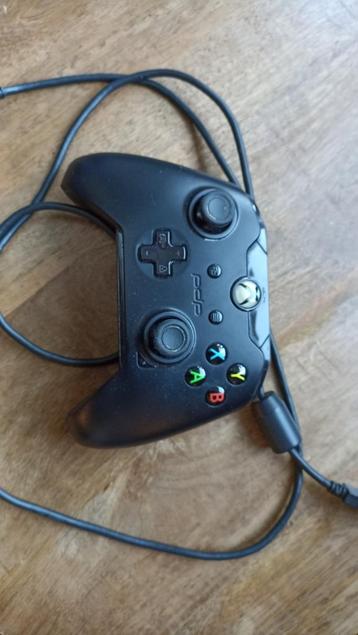 xbox one controller met doos beschikbaar voor biedingen