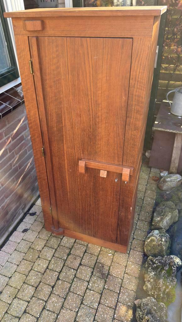 Jacht kast handgemaakt van taekhout zeldzaam!, Huis en Inrichting, Kasten | Secretaires, Gebruikt, Ophalen