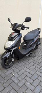 Kymco vp50 snor scooter agm zip vespa fly piaggio gts, Fietsen en Brommers, Scooters | Kymco, Ophalen of Verzenden, Zo goed als nieuw