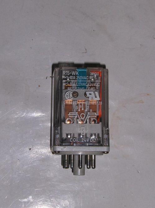 Relais Relpol R15-1012-23-1024WK (#285), Hobby en Vrije tijd, Elektronica-componenten, Nieuw, Ophalen of Verzenden