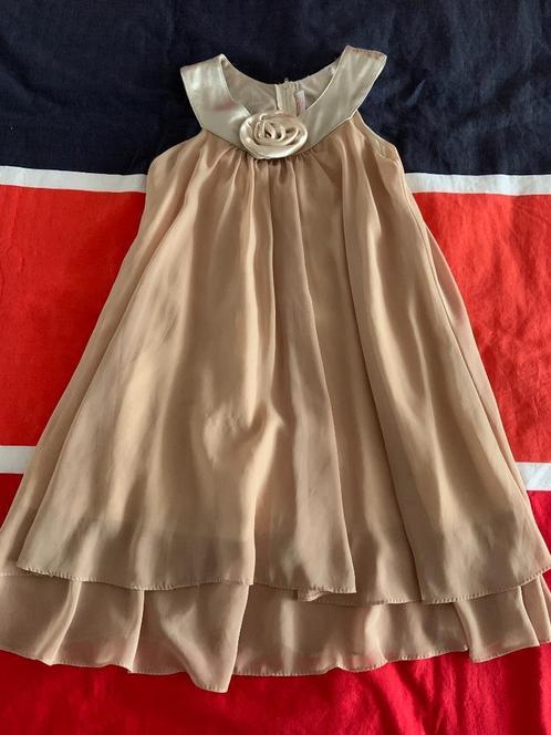 diverse meisjes jurken en feestrokken, Kinderen en Baby's, Kinderkleding | Maat 134, Zo goed als nieuw, Meisje, Jurk of Rok, Ophalen of Verzenden