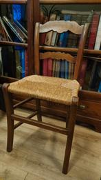 Vintage houten stoel met rieten zitting, Antiek en Kunst, Ophalen of Verzenden