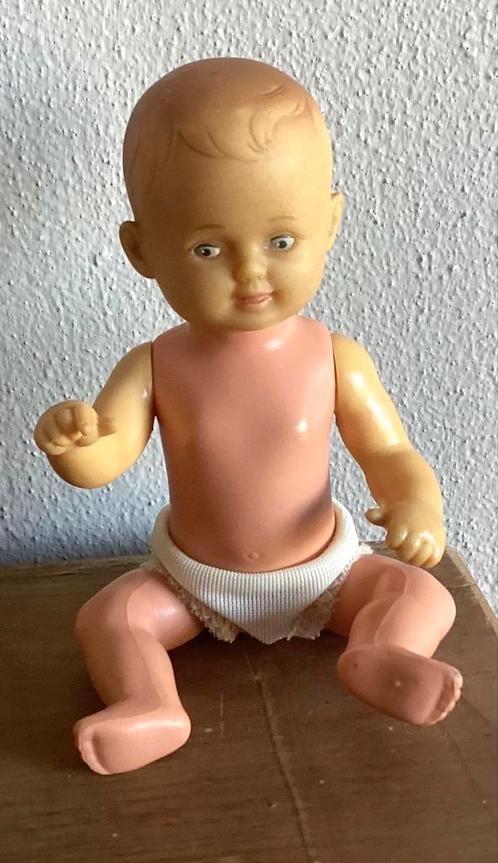 Schildpad babypopje baby popje tortulon lijfje,, Verzamelen, Poppen, Gebruikt, Pop, Ophalen