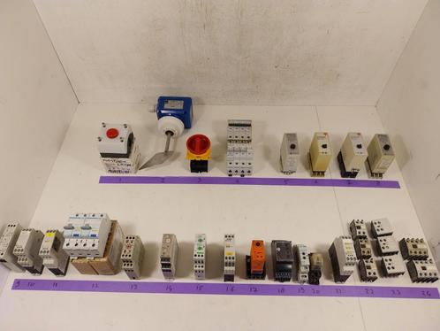 Diverse relais, schakelaars, melders, timers, etc., Doe-het-zelf en Verbouw, Elektra en Kabels, Gebruikt, Overige typen, Ophalen of Verzenden