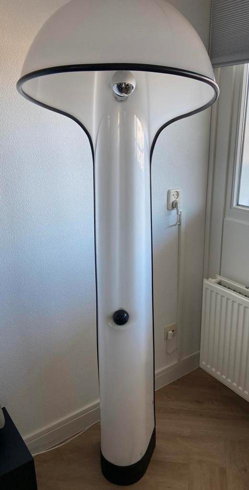 Alba design vloerlamp, Huis en Inrichting, Lampen | Vloerlampen, Gebruikt, 150 tot 200 cm, Ophalen
