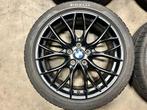 18 inch originele velgen + winterbanden BMW 3 serie F30 F31, Auto-onderdelen, Banden en Velgen, 18 inch, Gebruikt, Banden en Velgen