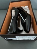Originele Lous Vuitton pumps m39, Pumps, Zwart, Nieuw, Ophalen of Verzenden
